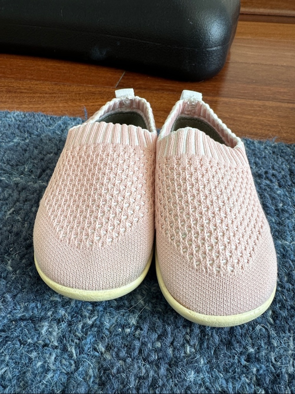 See Kai Run size 5Pink Slip-On Knit Sneakers for Kids